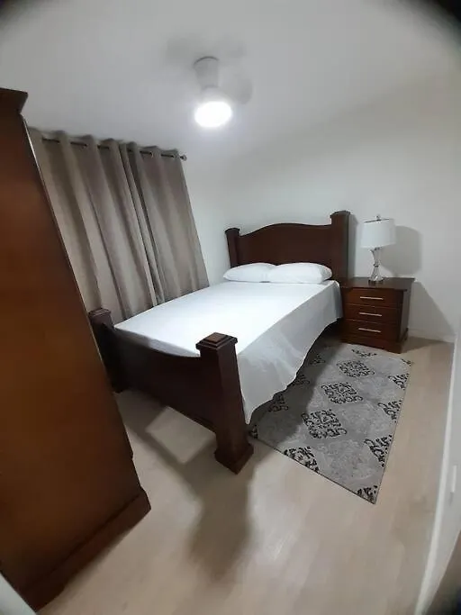 Villa Beautiful House In Innswood Village Housing Scheme Spanish Town